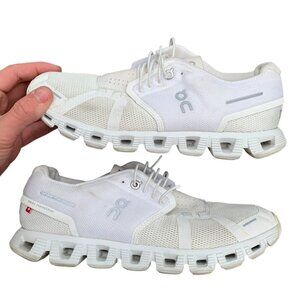 On Running On Cloud 5 White Size 8.5